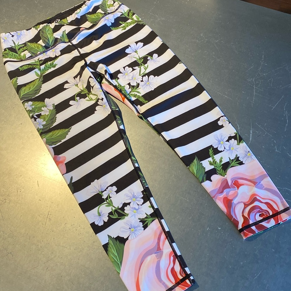 Miami Fitware Leggings Large